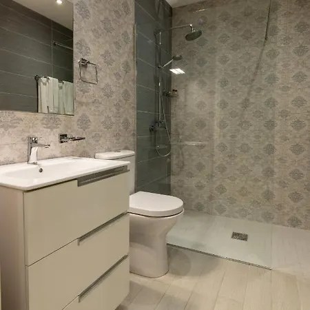 Boyne View House Trim