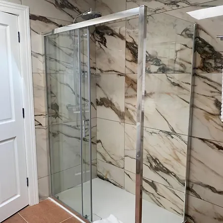 Boyne View House 4* Trim