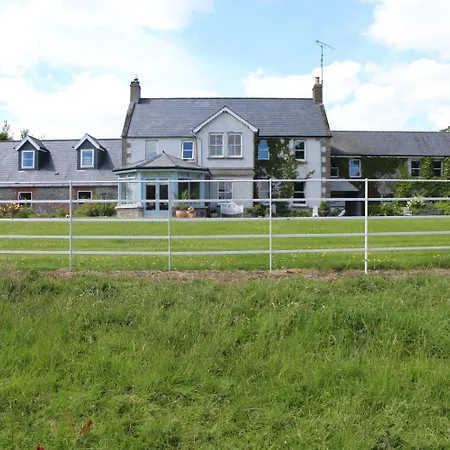 Pensionat Boyne View House Trim