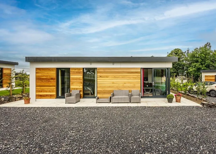 Boyne View House Trim