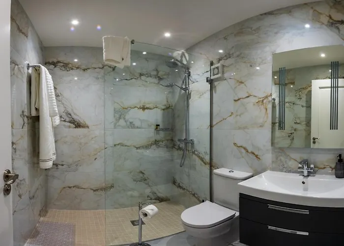 Boyne View House 4* Trim