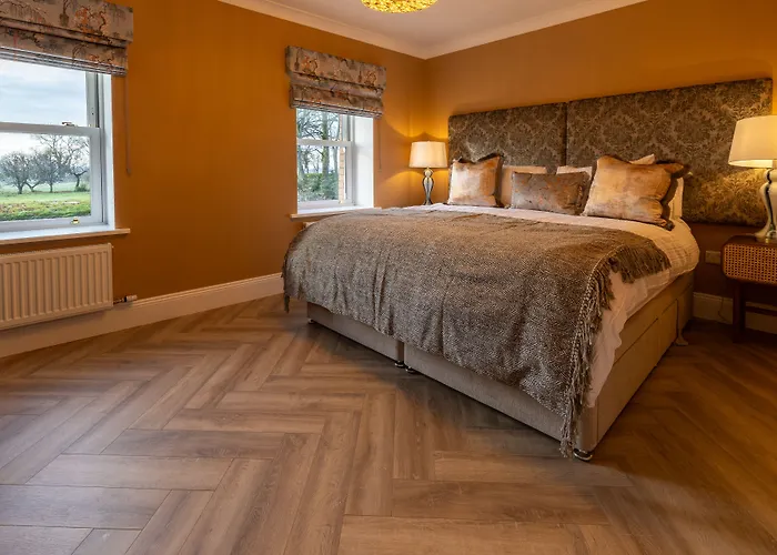 Boyne View House 4* Trim